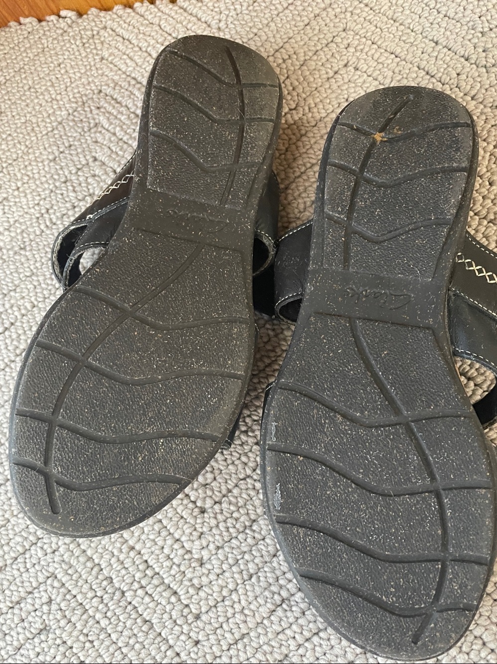 Clark Collection Women’s Black Sandals - Picture 3 of 5